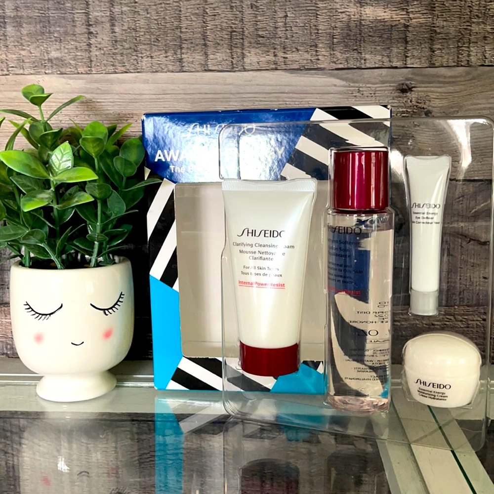 ❤️NEW!!!❤️ Shiseido Ginza Tokyo Awaken Energy Set.